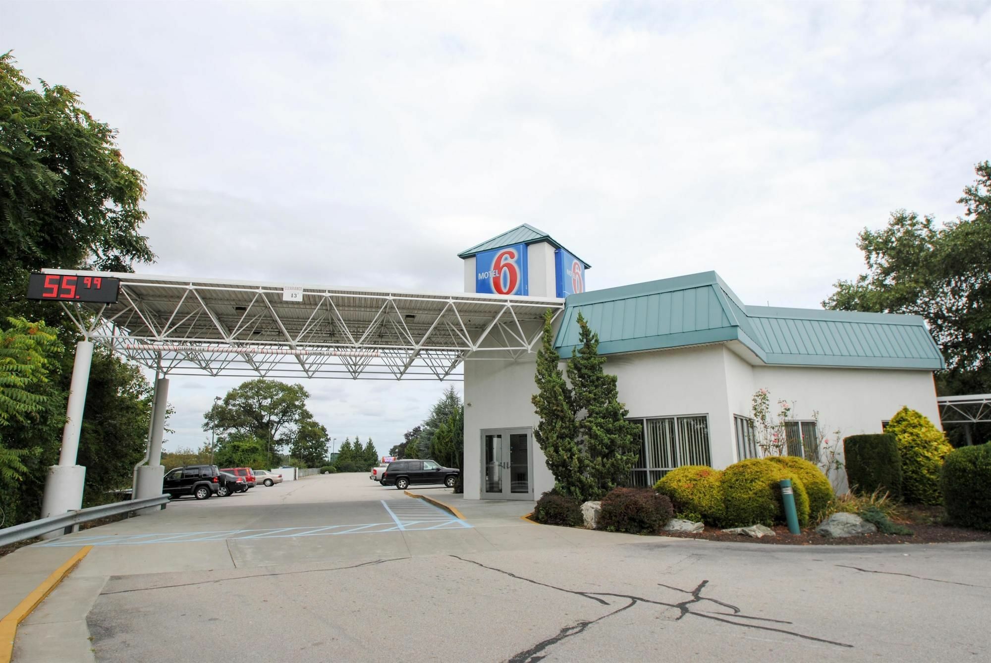 Motel 6-Warwick, Ri - Providence Airport - I-95 ภายนอก รูปภาพ