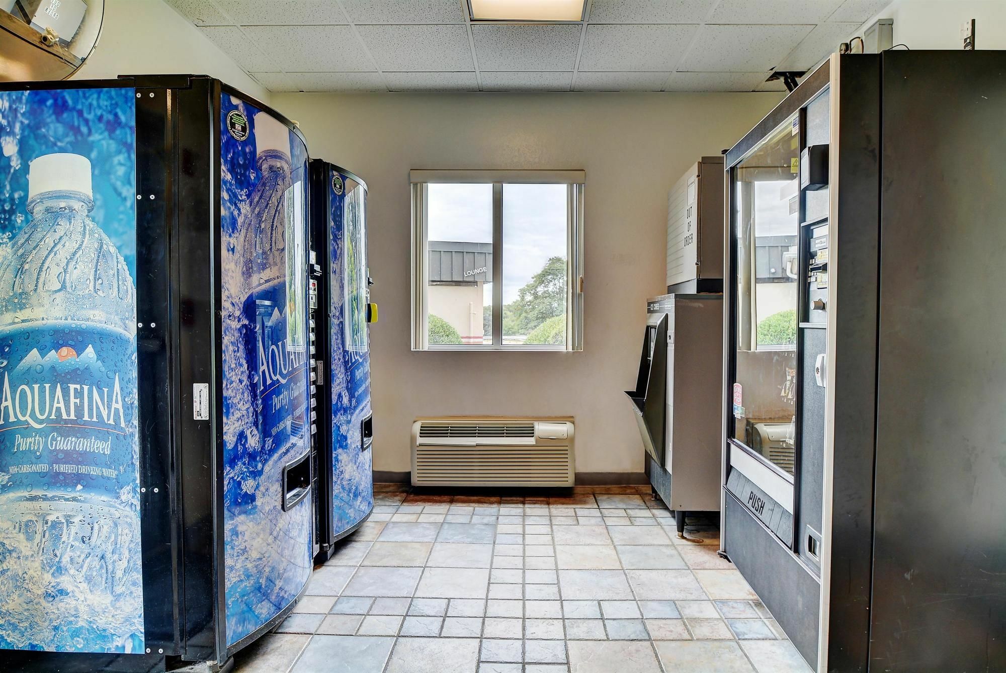 Motel 6-Warwick, Ri - Providence Airport - I-95 ภายนอก รูปภาพ