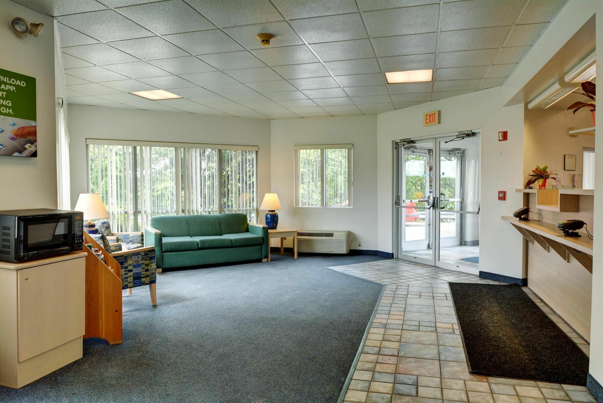 Motel 6-Warwick, Ri - Providence Airport - I-95 ภายนอก รูปภาพ